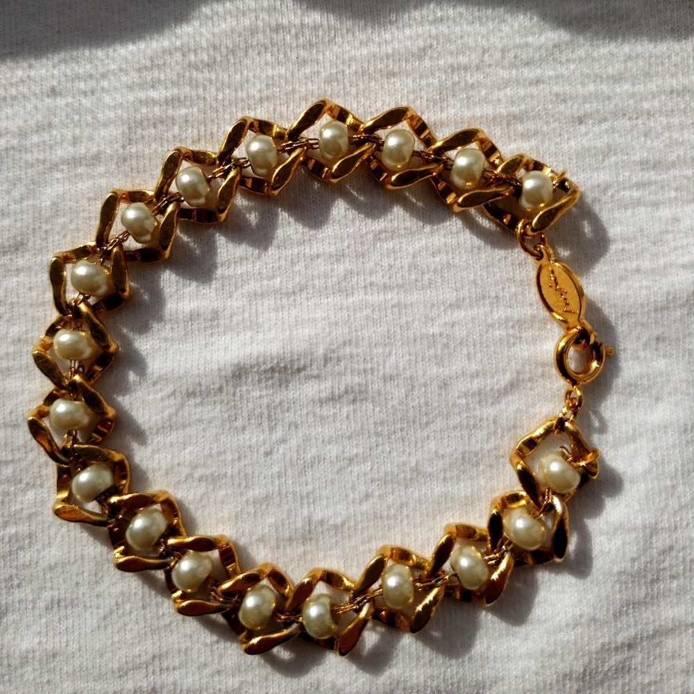 Gold plated bracelet